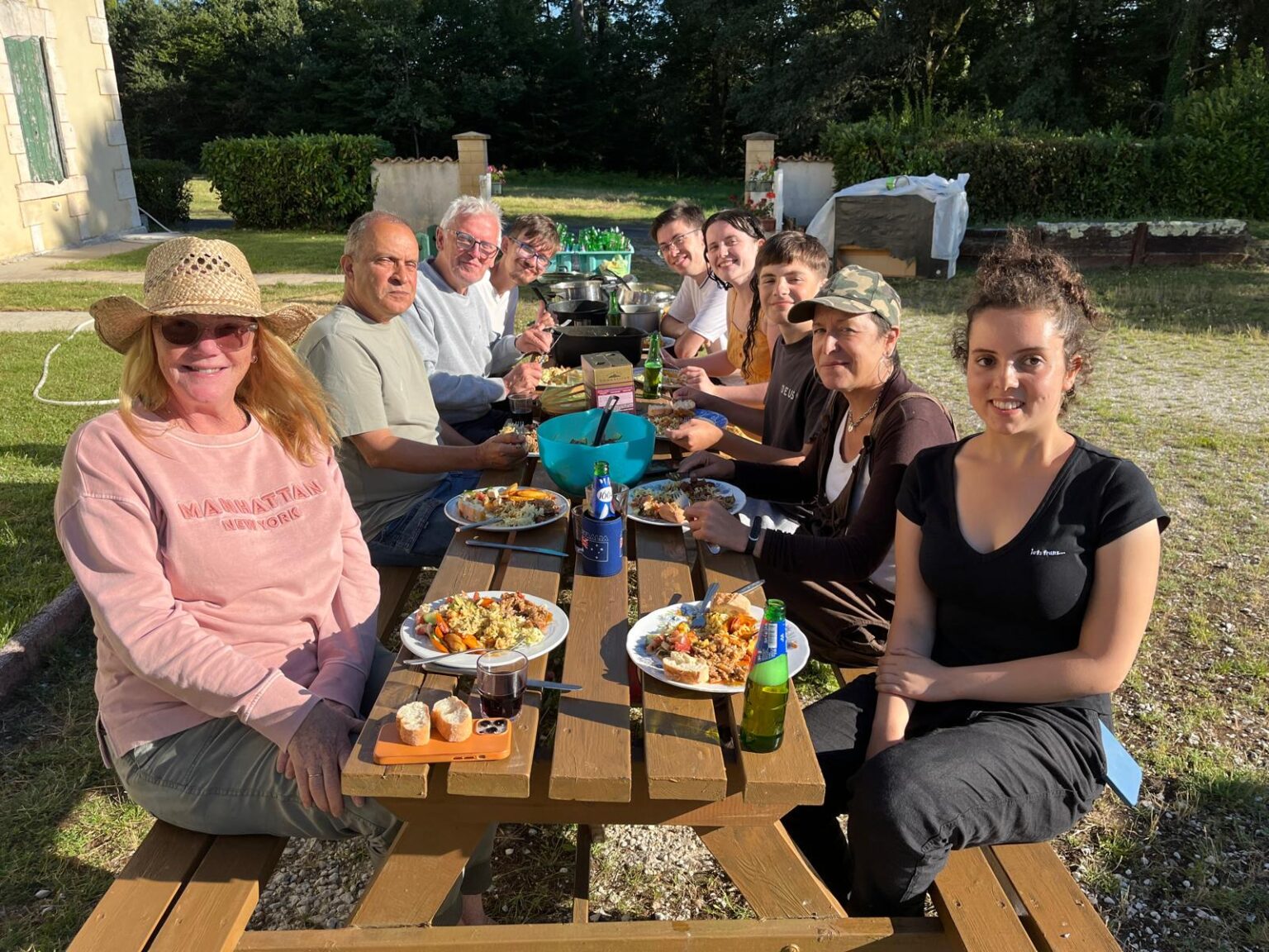 My time at a workaway in Southwest France! Adventures on the Bookshelf